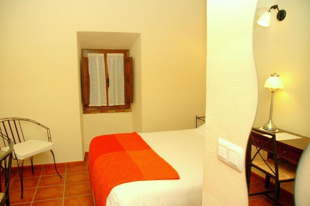 La Casa Grande De Alpandeire Hotell Rum bild