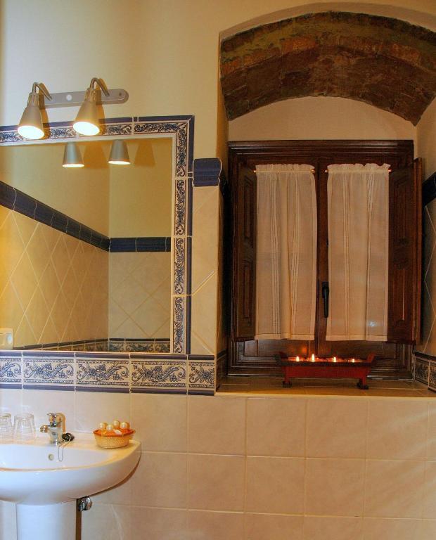La Casa Grande De Alpandeire Hotell Rum bild