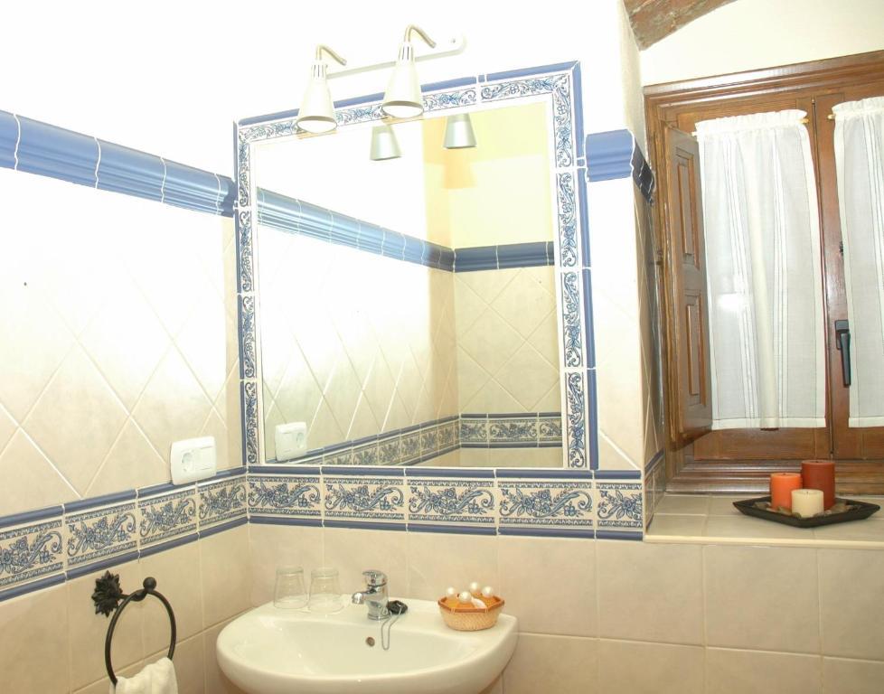 La Casa Grande De Alpandeire Hotell Rum bild