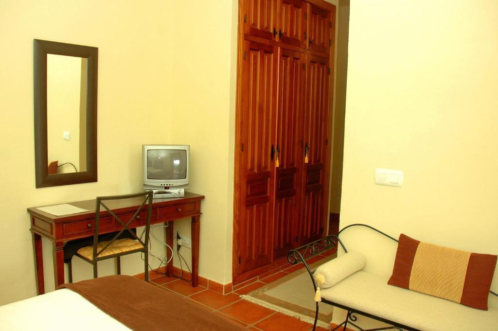 La Casa Grande De Alpandeire Hotell Rum bild